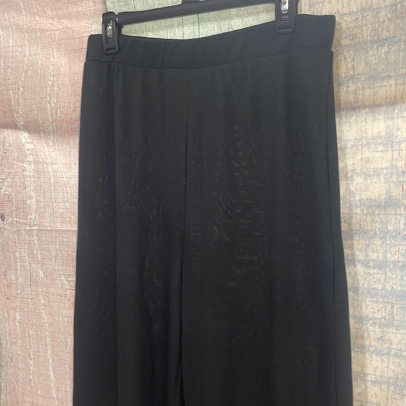 - Brand new Woman’s Madison Park - Signature lounge pants. Size Large. - Picture 6 of 11